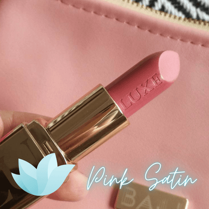 Avon Luxe Lipstick | Full Size | All Shades - POD International UK