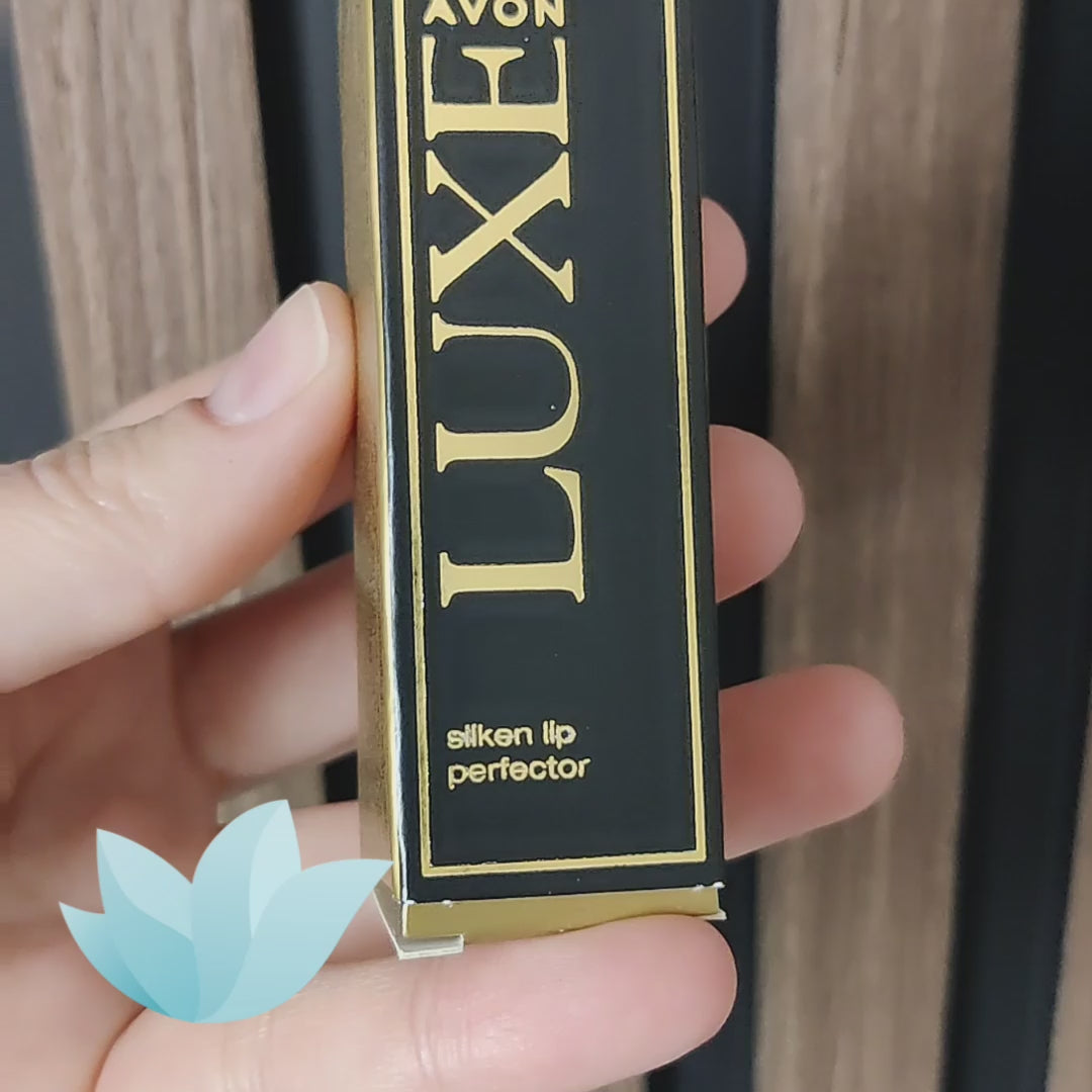Avon Luxe Silken Lip Perfector | Tinted Lip Plumping Conditioner | Lip Plumper - POD International UK 