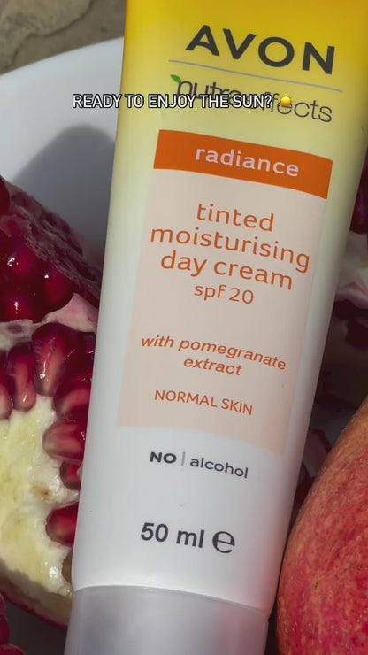 Avon Nutra Effects Radiance Tinted Moisturiser SPF20 | 50ml